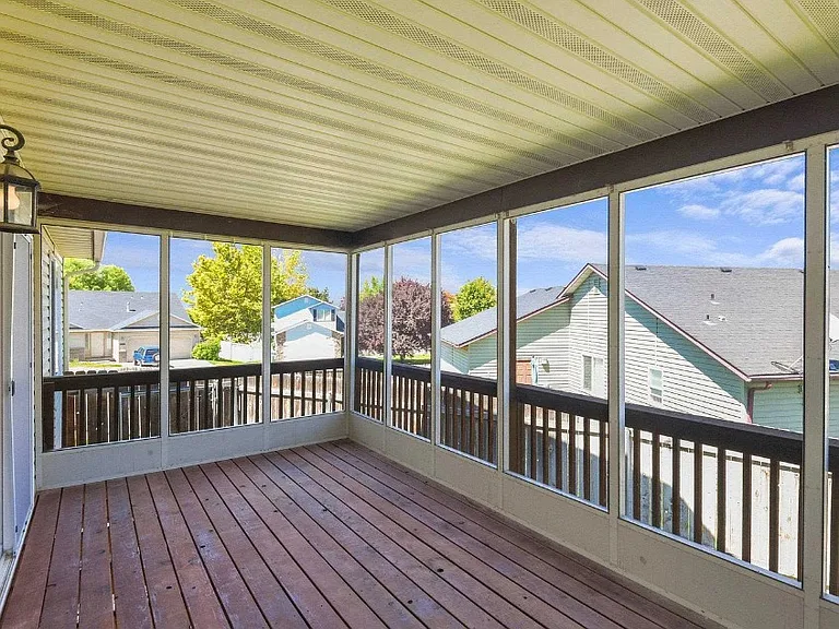 538 W Palmer Dr — Photo 14