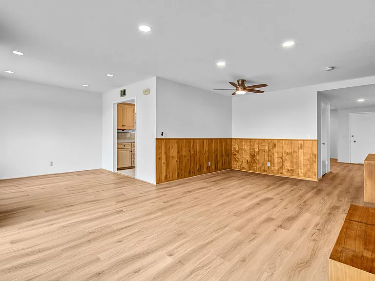 816 Granada Dr — Photo 14