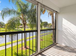 1113 Green Pine Blvd APT C2, West Palm Beach, FL 33409