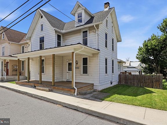 2nd image of 106 Gettysburg St