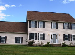 35 Russells Way, Westford, MA 01886