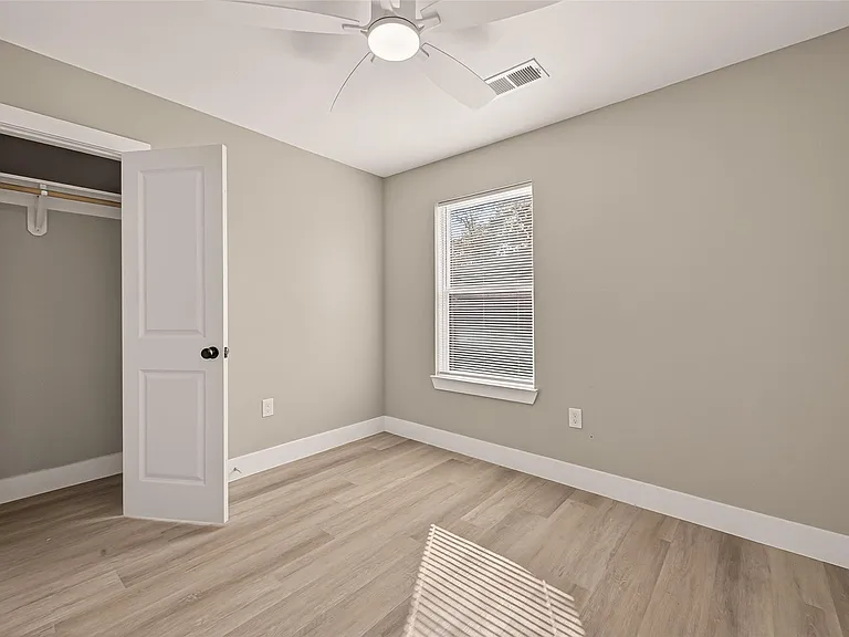 3527 La Retama Dr — Photo 21