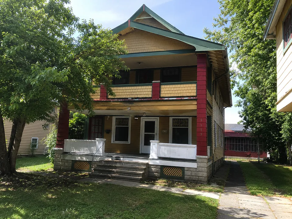 3153 - 3155 W 48th
