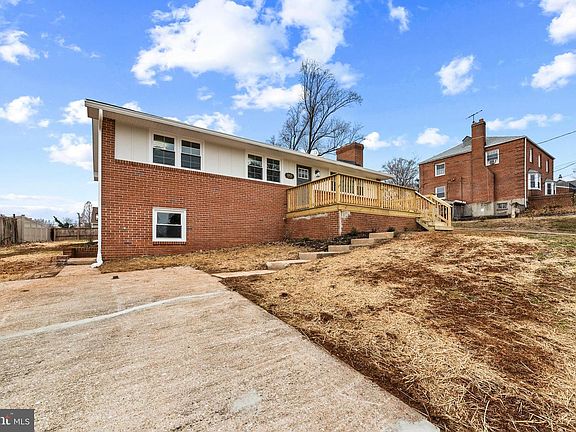 5th image of 5903 Hilltop Ave
