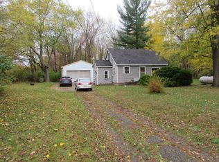 1762 Burton Rd, Niles, MI 49120