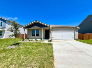 833 Bluffview Dr, Cleburne, TX 76031