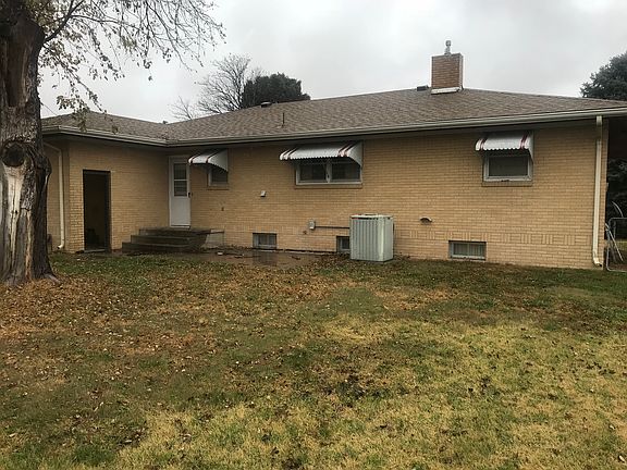4th image of 203 N Jefferson St
