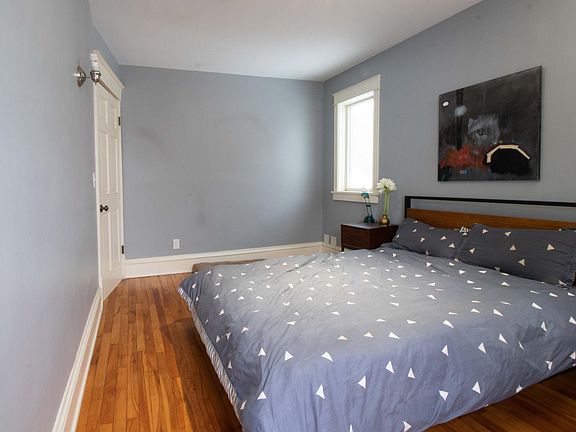 2nd image of 4215 Pillsbury Ave