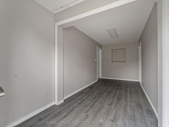 4th image of 3823 Drouin Rd