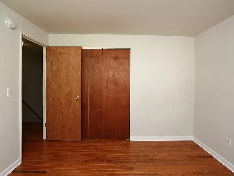 Parkside Apartments — Photo 9