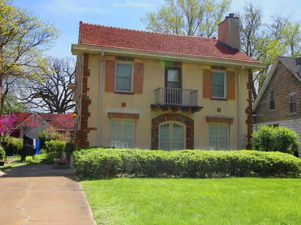 1822 W Moss Ave, Peoria, IL 61606