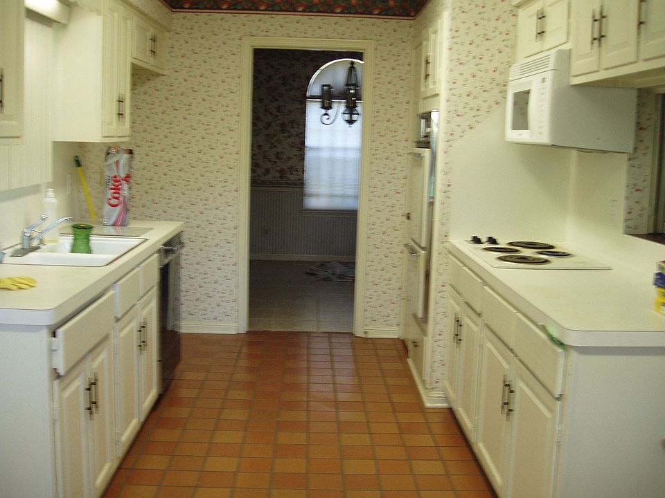 2nd image of 6206 Rena St