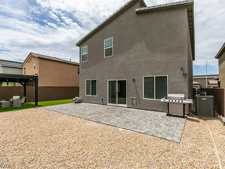 7544 Bronson Bay Ln — Photo 31