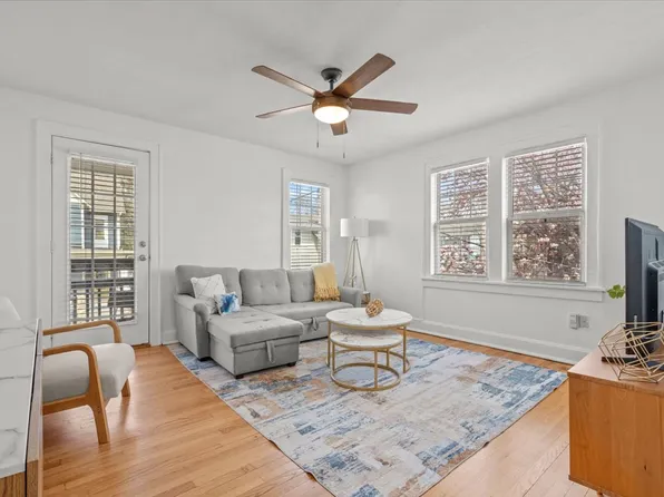 1109 W 41st St, Kansas City, MO