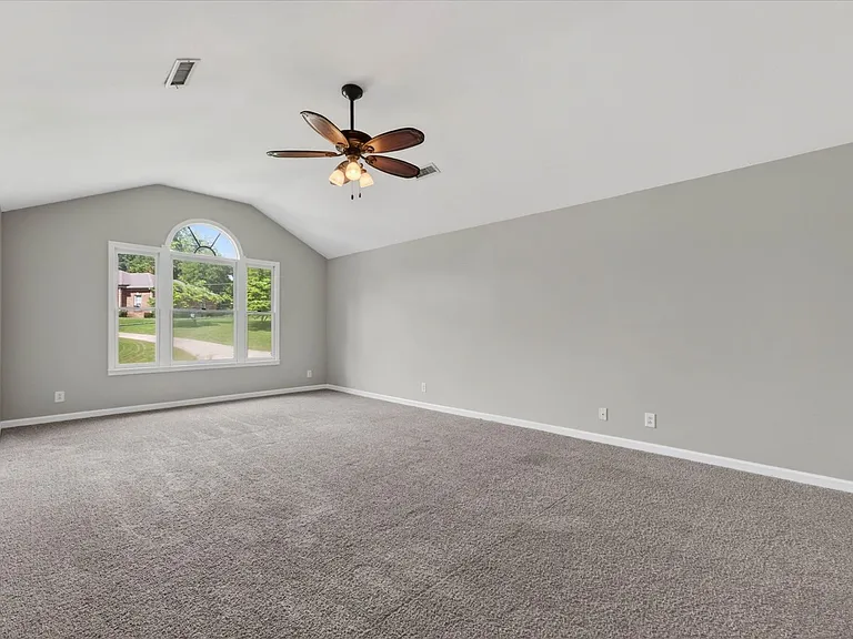 2200 Springlot Rd — Photo 23