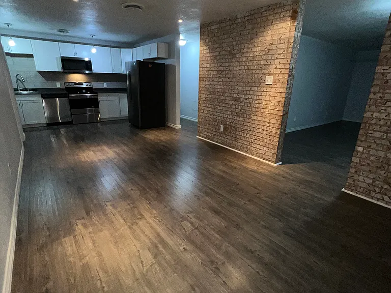 1612 Linda Ln — Photo 4
