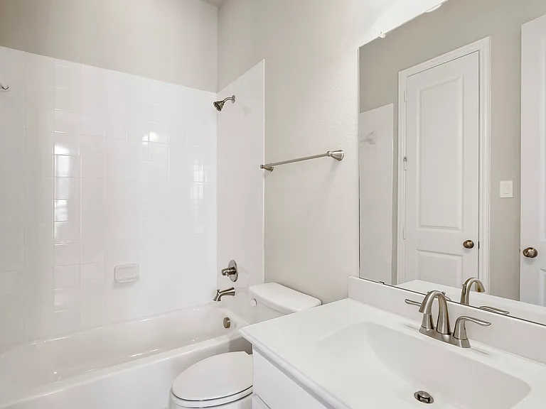 8336 Richmond — Photo 7
