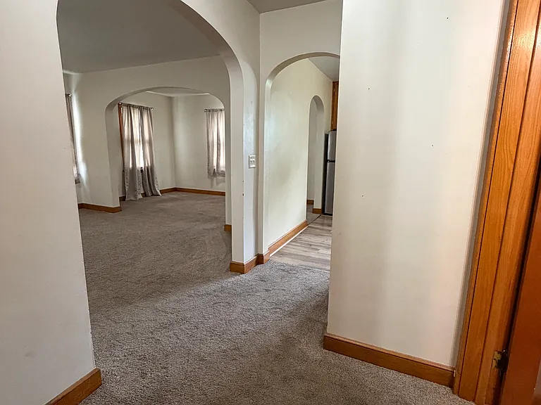 1623 Kilbourn Ave #1 — Photo 9