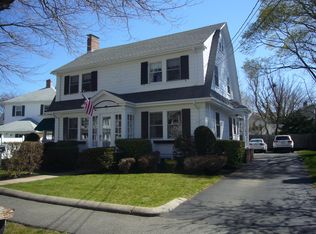 19 Brae Burn Rd, Milton, MA 02186