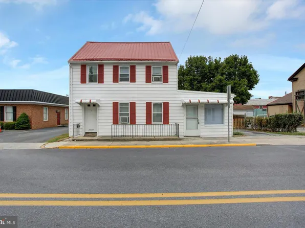 29 S Washington St, Greencastle, PA 17225