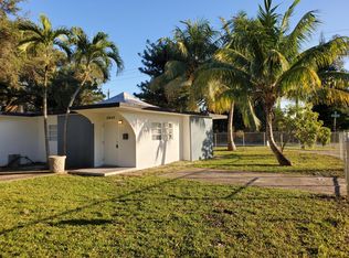 18445 NE 1st Ave, Miami, FL 33179