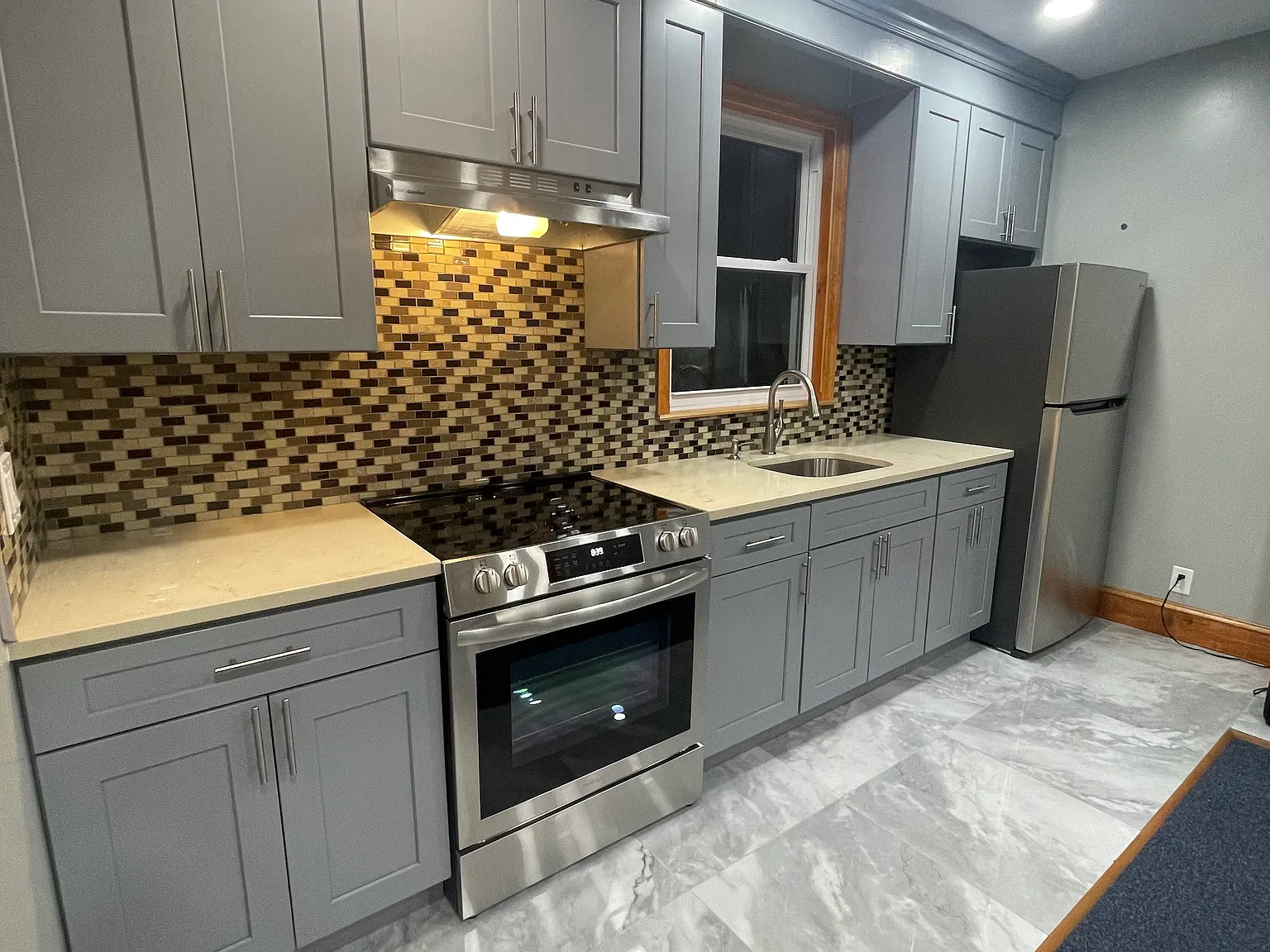 4 bed, $3,000 — Photo 3