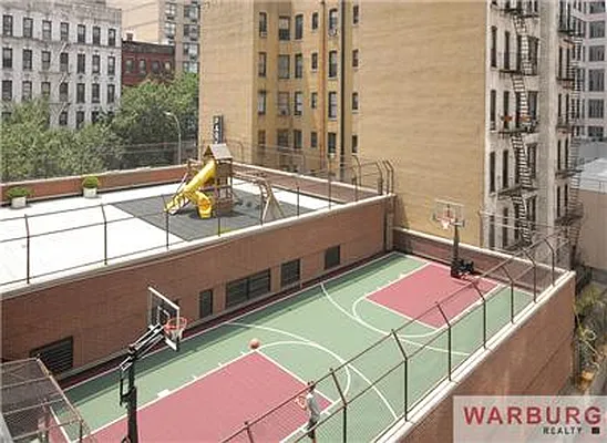 Sold by Warburg | media 7