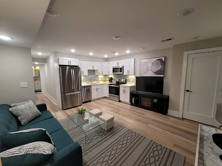 1810 N Capitol St NW #1 — Photo 6