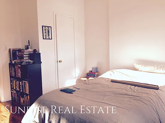 Rented by Sunrise Real Estate | media 15