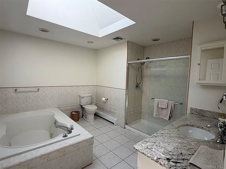 227 W Pine St — Photo 22