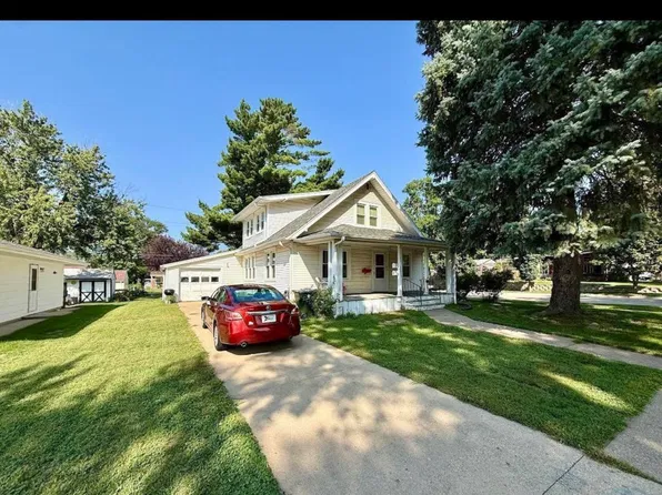 2701 S Cypress St, Sioux City, IA 51106