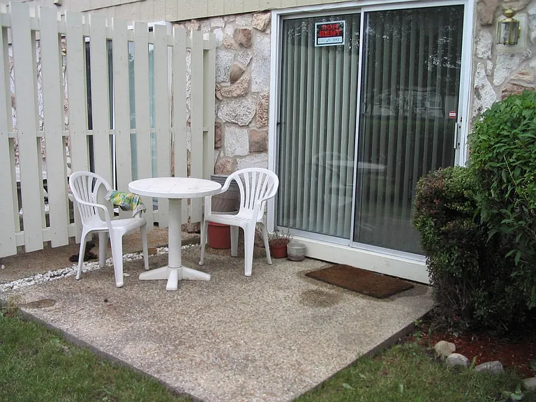1021 Newport Hbr — Photo 9