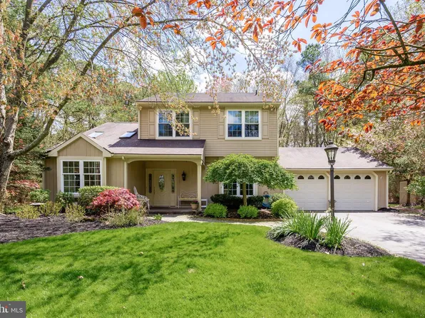 15 Tallowood Dr, Voorhees, NJ 08043