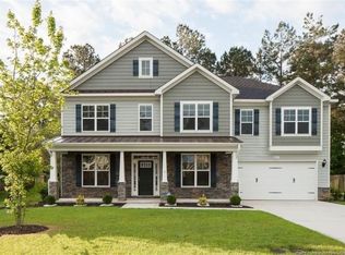 2071 Broadman Ave, Fayetteville, NC 28304