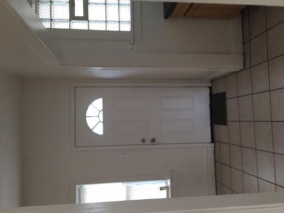 5th image of 1516 S Albany Ave APT 2A