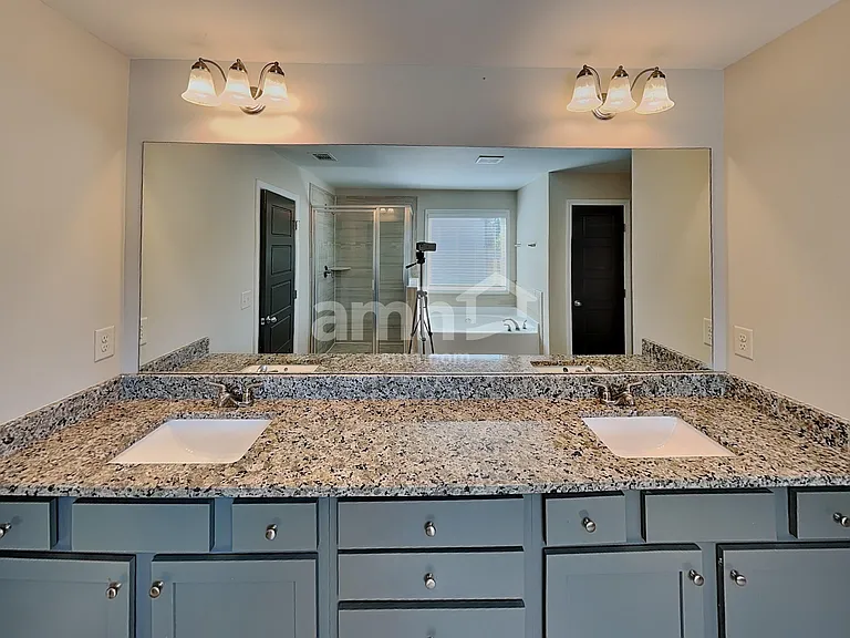 1259 Victoria Walk Ln — Photo 12