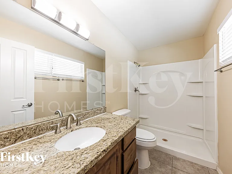 3336 W Quail Ave — Photo 14