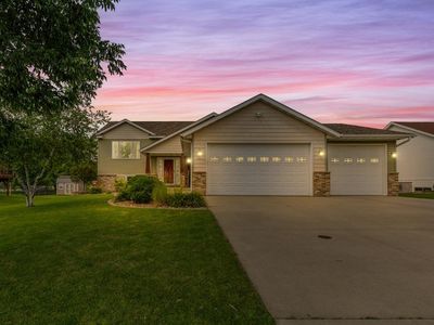 2430 Fox Hollow Ln, Owatonna, MN, 55060
