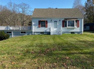 2634 Main Rd, Tiverton, RI 02878