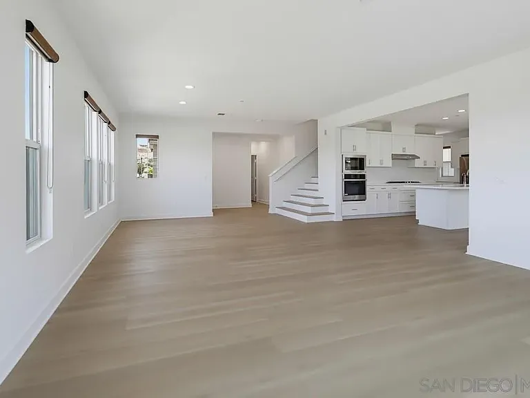 1124 Camino Levante — Photo 9