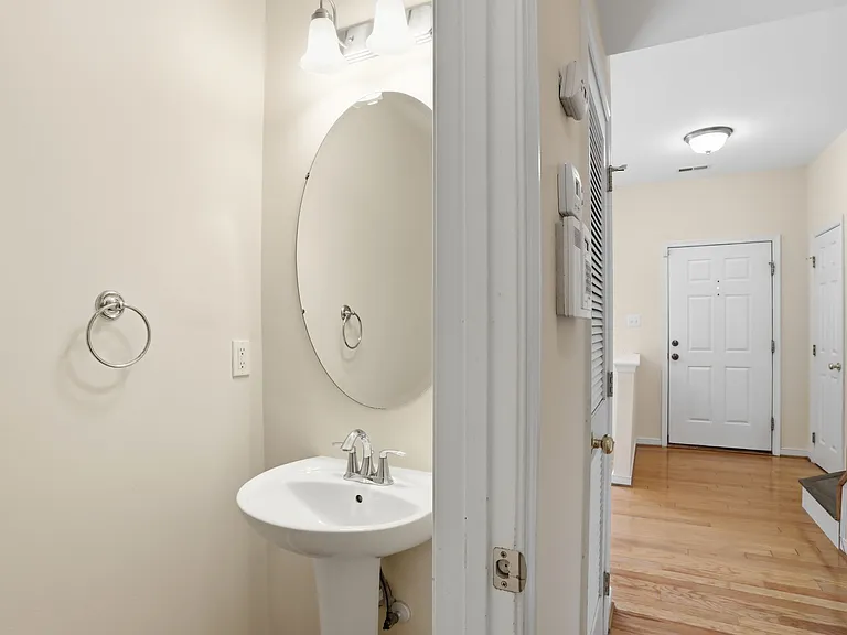 7402 Willow Crossing Ter — Photo 19