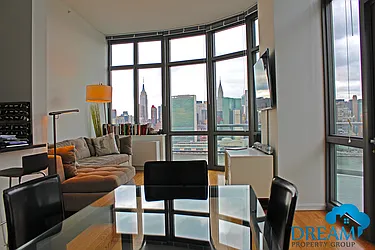 Rented by Dream Property Group LLC