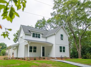 203 W Cir, Simpsonville, SC 29681