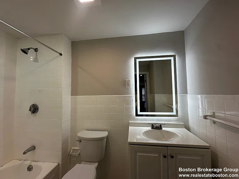 22 Howell St #2 — Photo 7