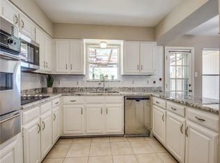2803 Glenbrook Dr, Carrollton, TX 75007