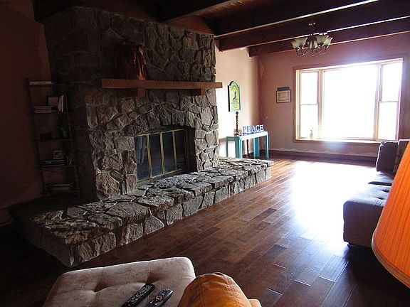 NEW HardWood Floors Living