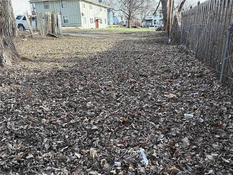 2nd image of 317 Pottawatomie St