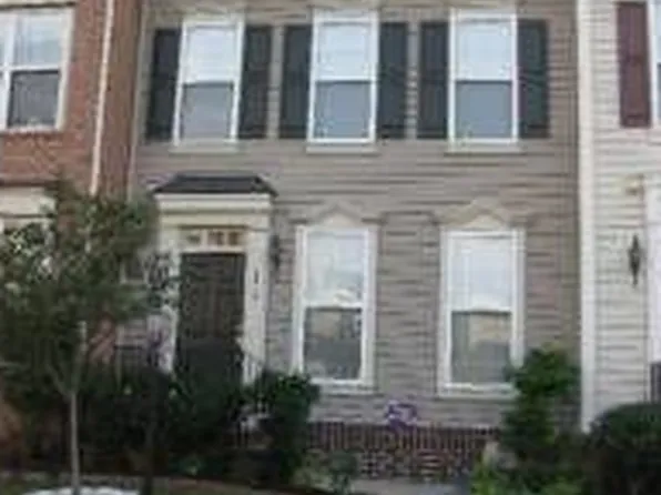 9013 Ribbon Falls Loop, Bristow, VA 20136