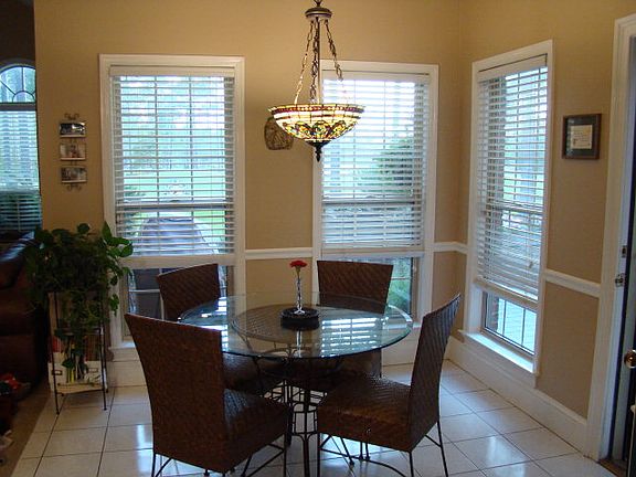 3rd image of 12 Pine Forest Dr
