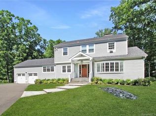 2 Cider Mill Rd, Stamford, CT 06903